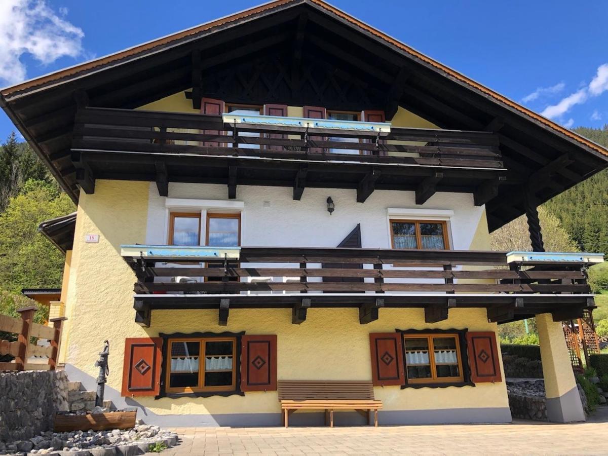 Zugspitzhaus Monika Lermoos Bagian luar foto